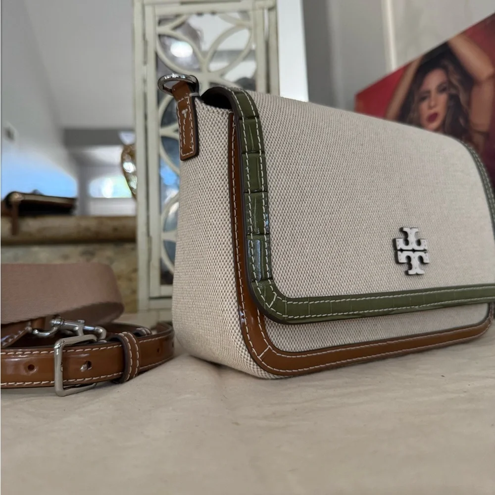 New Tory Burch Thea web flap shoulder bag/crossbody in canvas cream leather trim